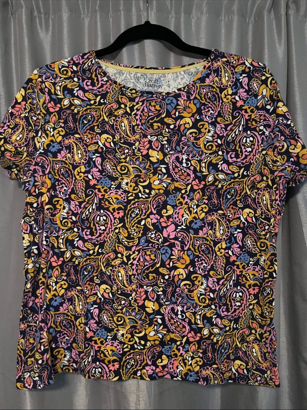 croft & barrow Navy Paisley Short-Sleeve Tee with Pink and Yellow Accents